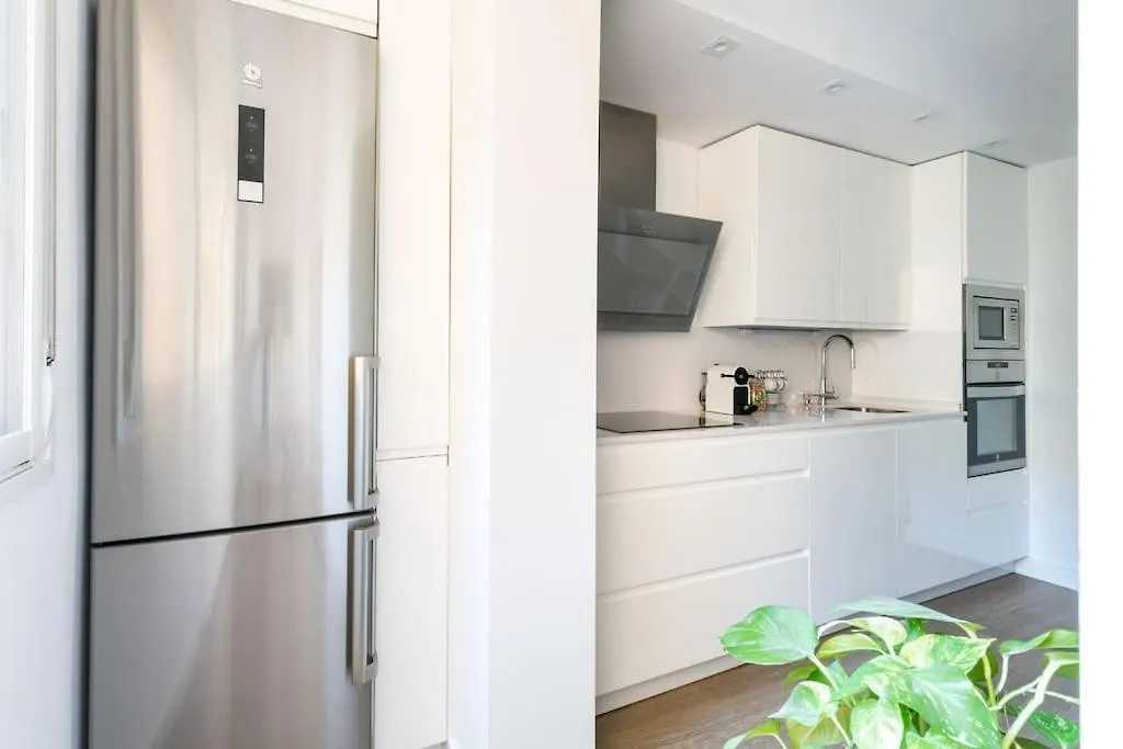 Apartamento Moderno En Triana 2 Dormitorios Y Aire Acondicionado Sevilha